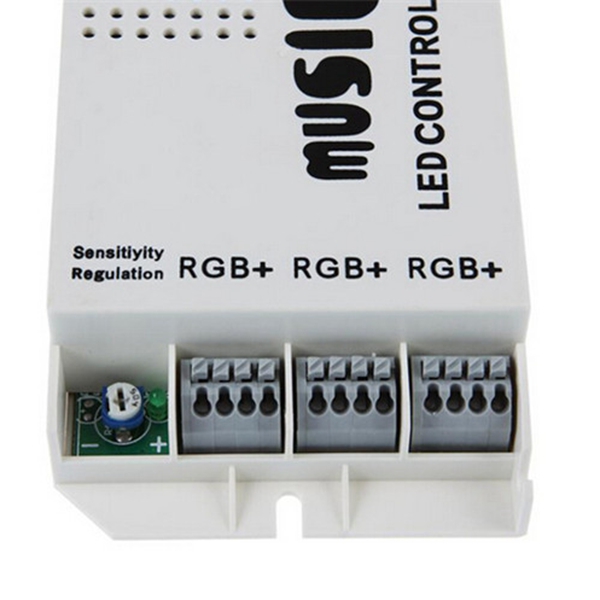 DC12-24V-24-Keys-IR-Wireless-Sound-Music-RGB-Controller-for-LED-Strip-Lighting-1062468