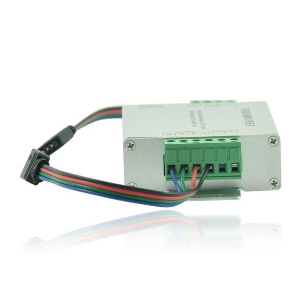 Data-Repeater-RGB-Signal-Amplifier-For-SMD-3528-5050-LED-Strip-Light-DC-12-24V-12A-1055433