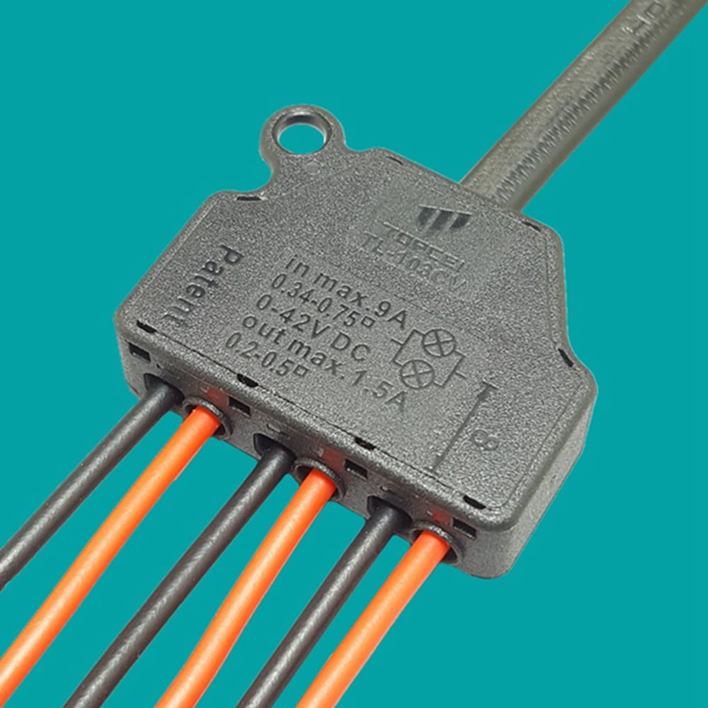 One-in-three-out-Two-Pole-Branch-Terminal-Connector-Parallel-Connection-1755688