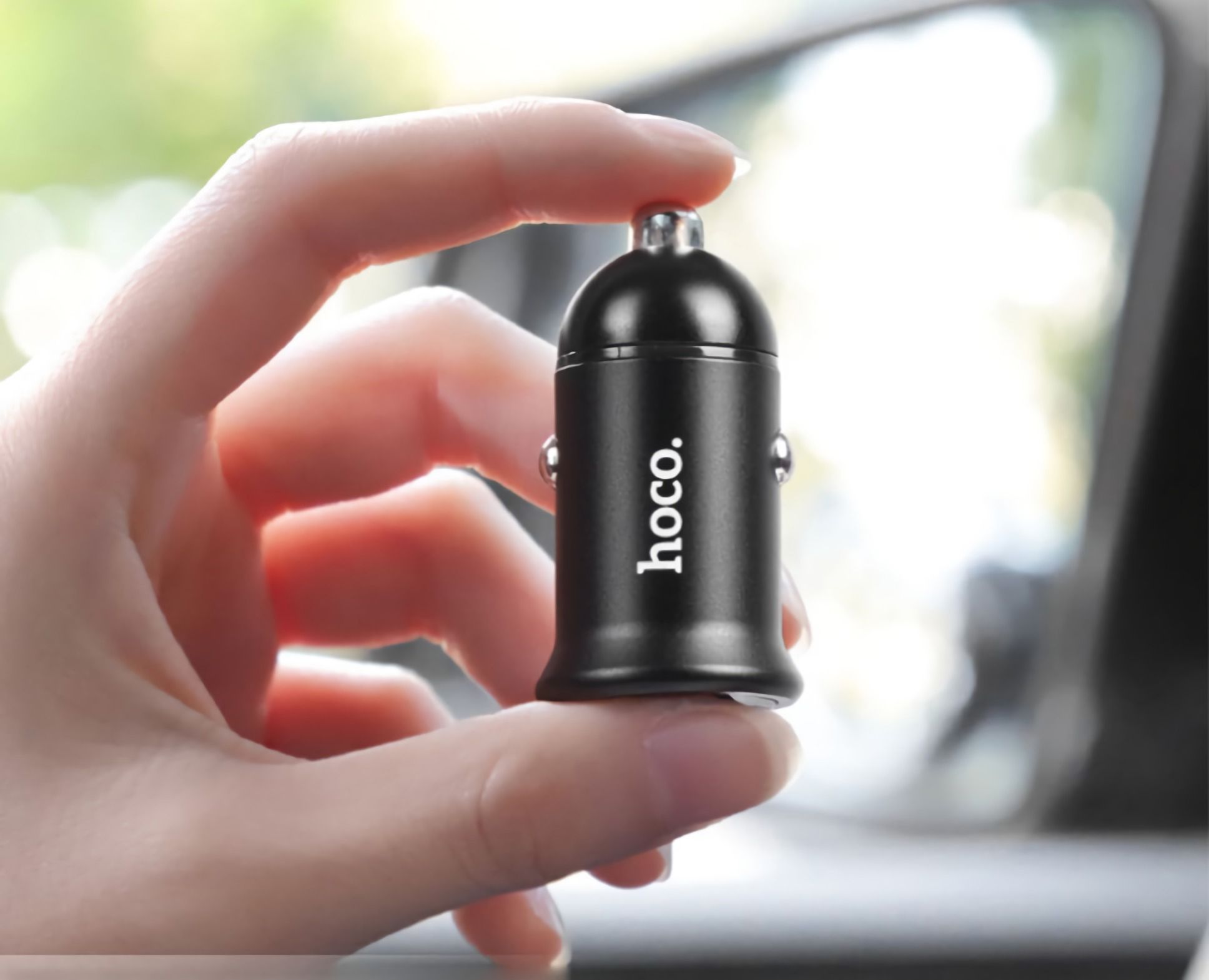 Hoco-Z30-Mini-Car-Charger-31A-Dual-USB-Charging-Block-For-Laptop-Notebook-Mobile-Phone-1698862