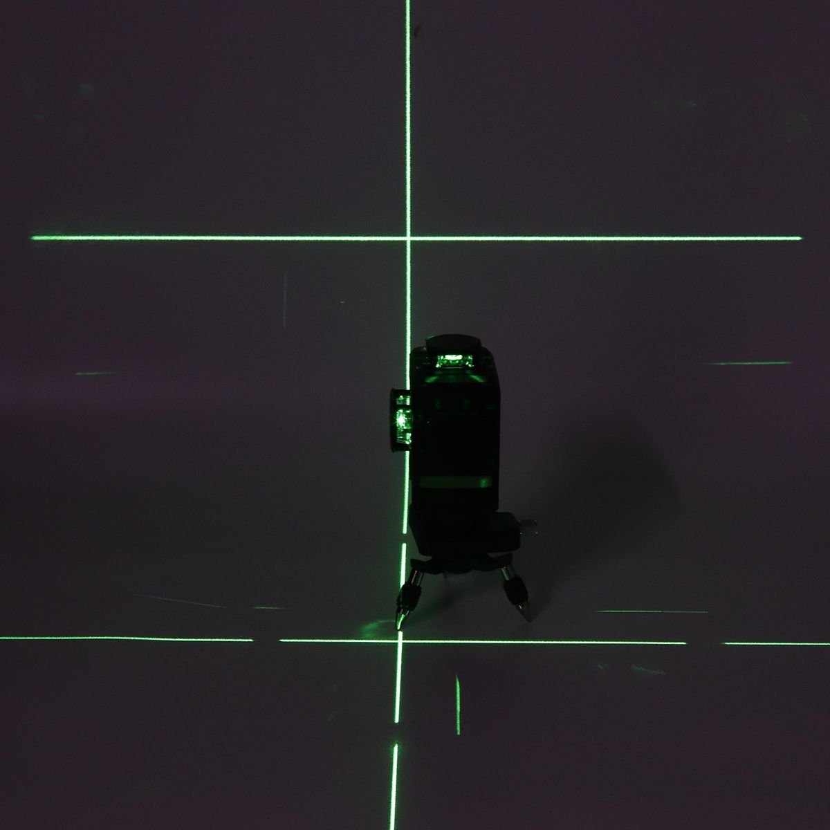 12-Line-Laser-Level-360deg-3D-Cross-Beam-Self-Leveling-Measure-Tool-Kit-with-Bag-1571271