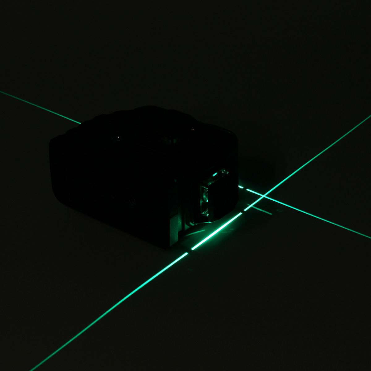 3D-12-Line-Laser-Level-Auto-Self-Leveling-360deg-Rotary-Measure-GreenBlue-Light-1579495