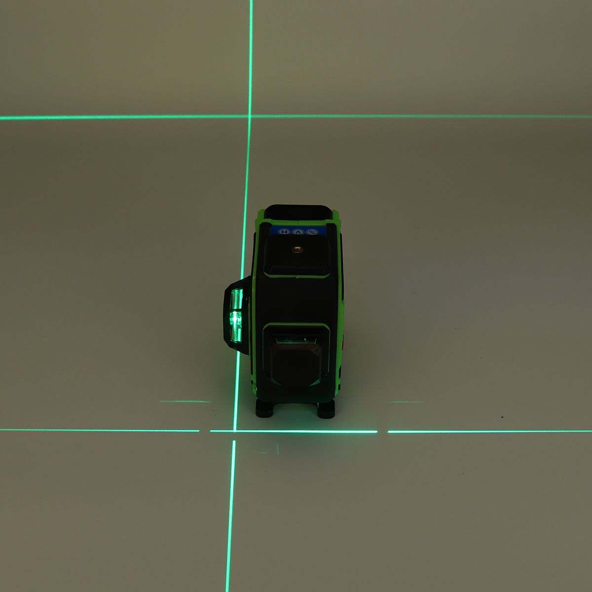 Remote-12-Lines-Green-Laser-Level-Self-Leveling-3D-360deg-Cross-Measuring-Tool-Kit-1546262