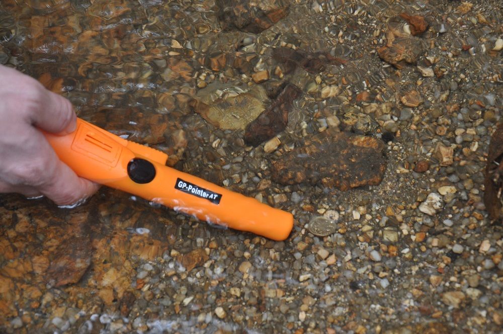 Handheld-Metal-Detector-Underground-Treasure-Hunter-Waterproof-Treasure-Hunting-Tool-Buzzer-Vibrate--1572847