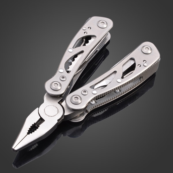 Ganzo-2015-S-Multifunction-Stretching-Pliers-Tool-Screwdriver-Folding-973324