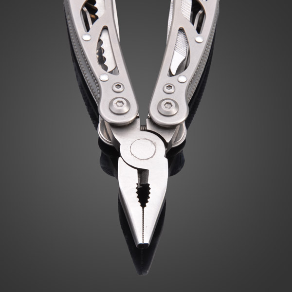 Ganzo-2015-S-Multifunction-Stretching-Pliers-Tool-Screwdriver-Folding-973324