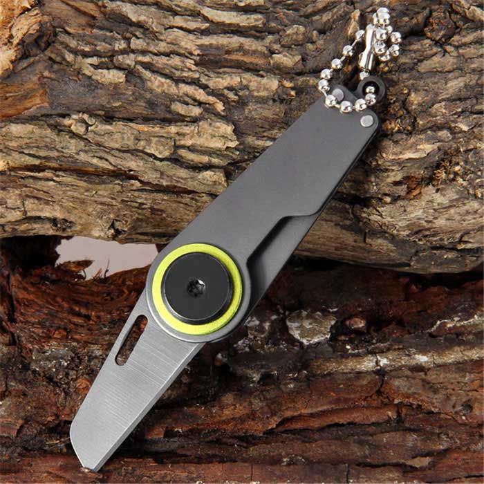 Multifunctional-Portable-Mini-Folding-Outdooors-Camping-Tools-Survival-Steel-Key-Chain-Grey-1094332