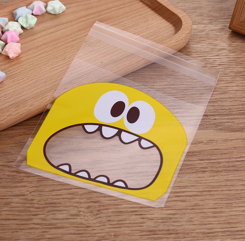 100Pcs-Cute-Big-Teech-Mouth-Monster-Plastic-Self-Sealing-Bag-Wedding-Birthday-Cookie-Candy-Gift-Pack-1430393