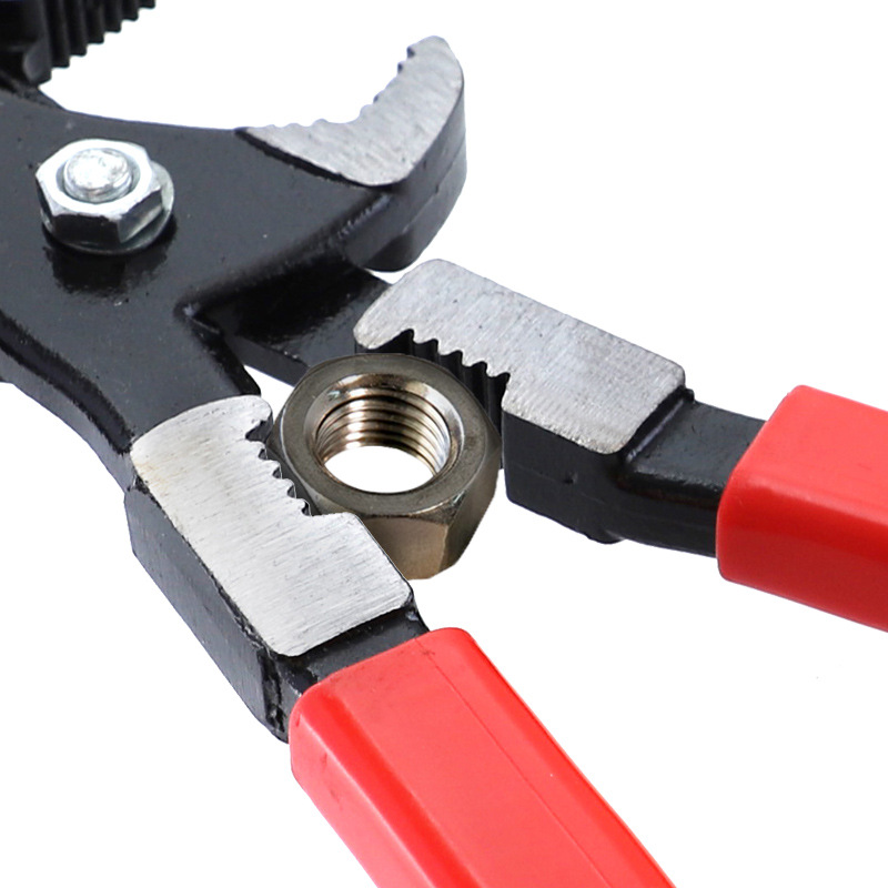 Universal-Hammer-Pliers-Pipe-Wrench-Spanner-Iron-Knock-Manual-Nail-Pull-Assist-Nail-Thread-Trimming--1692019