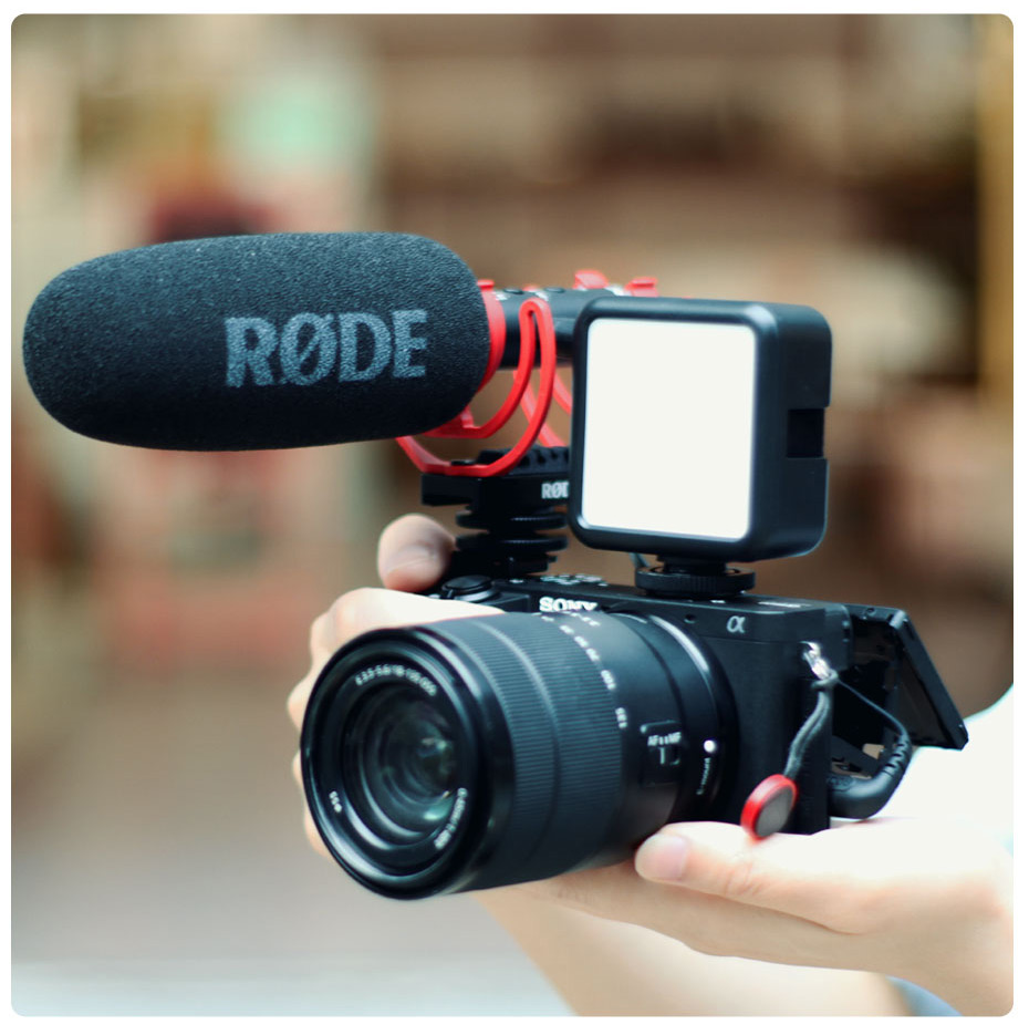 UURig-R044-Mini-Cold-Shoe-Bracket-Extension-Microphone-LED-Light-Mount-Base-Vlog-Accessories-for-Son-1704234