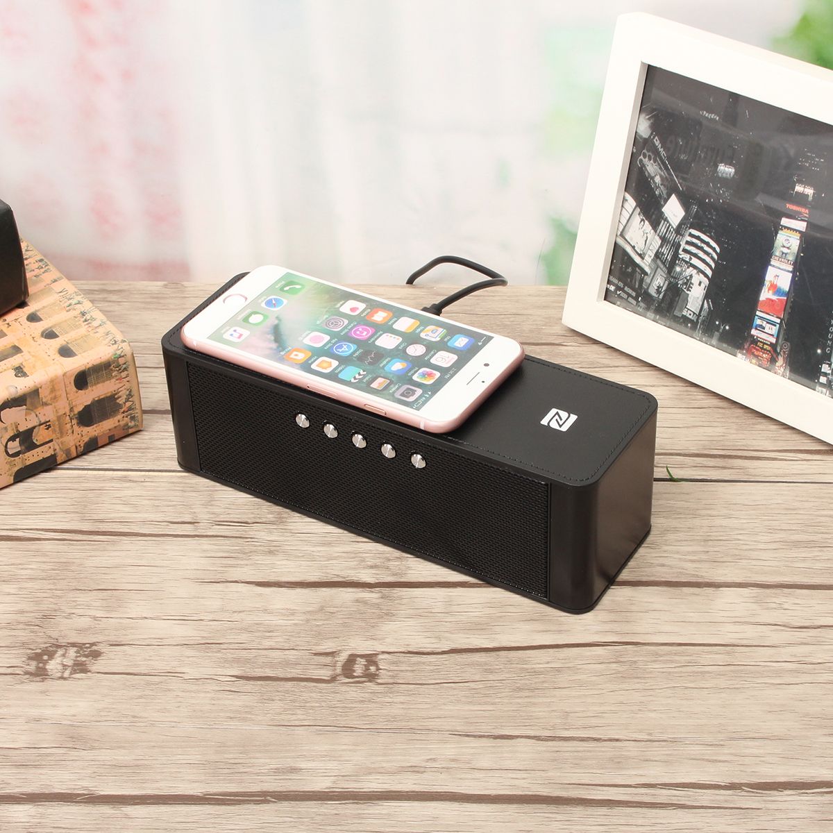 JY-28-Qi-Wireless-Fast-Charger-bluetooth-NFC-Speaker-Support-Alarm-Clock-TF-Card-USB-AUX-1265039