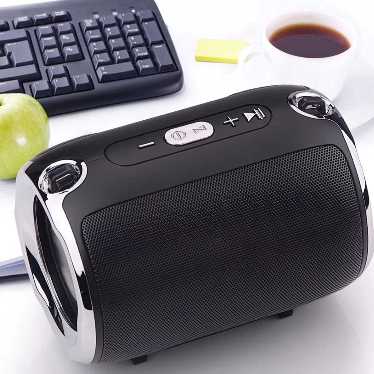 S518-Portable-Strap-Wireless-bluetooth-Speaker-Subwoofer-Radio-TF-Card-USB-AUX-Audio-1397696