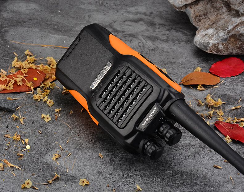 BAOFENG-BF-658-16-Channels-400-470MHz-Two-Way-Handheld-Radio-Walkie-Talkie-6W-1650mAh-10km-Ourdoor-C-1366745