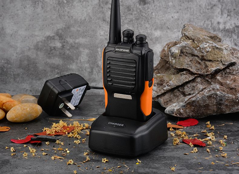 BAOFENG-BF-658-16-Channels-400-470MHz-Two-Way-Handheld-Radio-Walkie-Talkie-6W-1650mAh-10km-Ourdoor-C-1366745