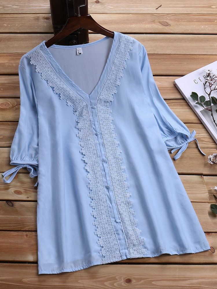 Pure-Color-V-Neck-Lace-Patchwork-Blouse-for-Women-1463535