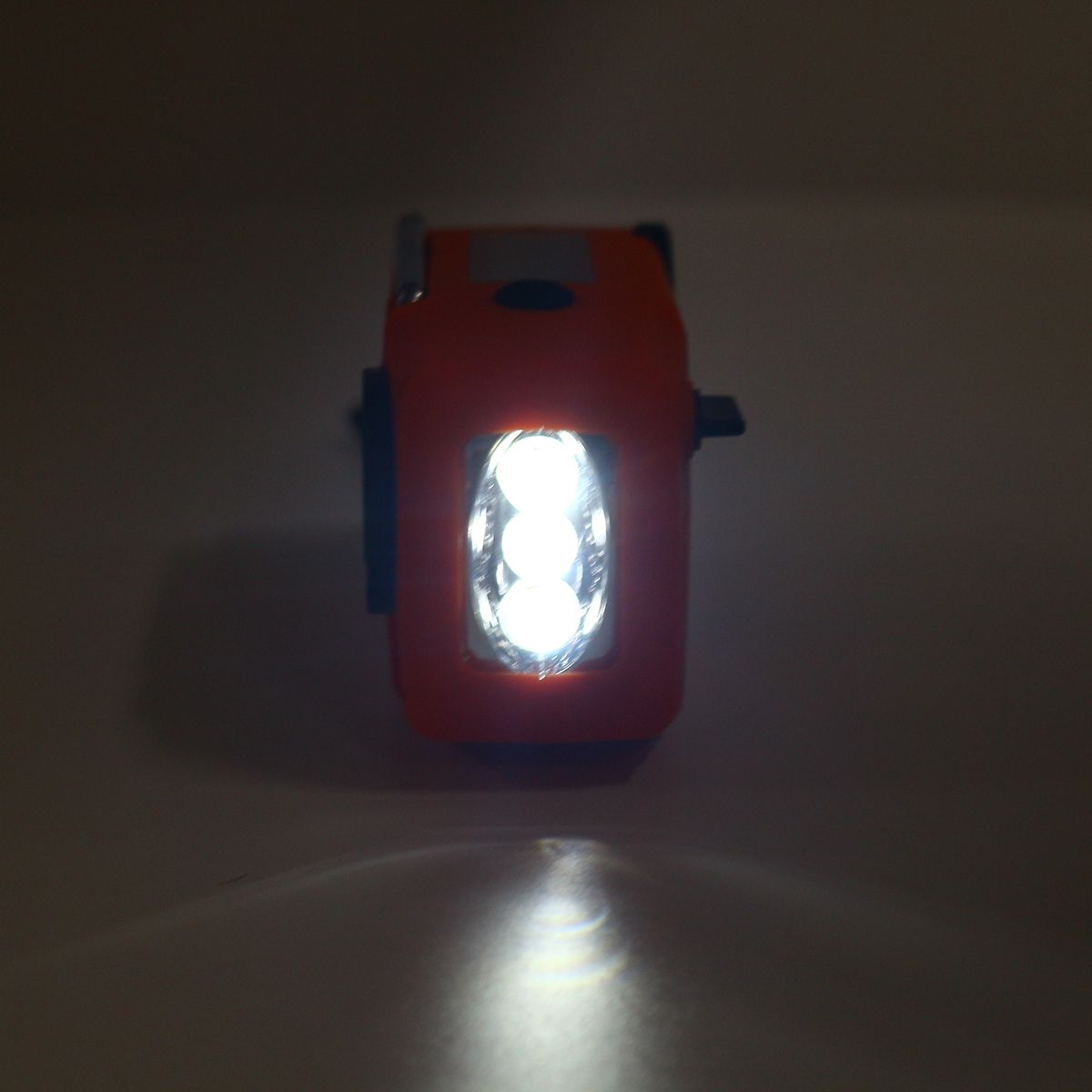 Emergency-Hand-Crank-Self-Powered-AMFM-NOAA-Solar-Weather-Radio--Powerful-Strong-Flashlight--1000mAh-1696666